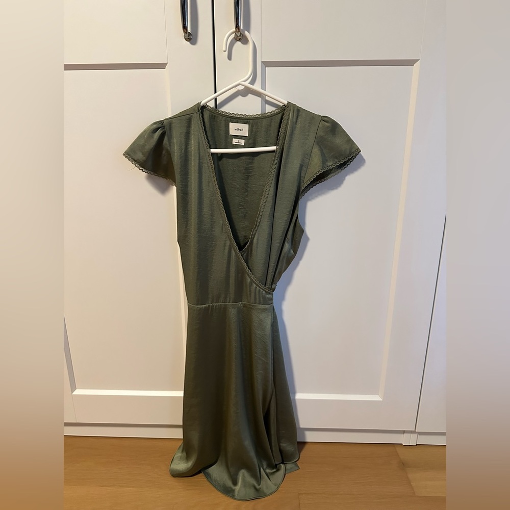 Wilfred Olive Midi Wrap Dress with Flutter Sleeves
